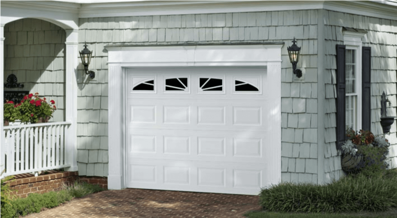 Amarr® Lincoln - DOOR ACE YOUR GARAGE DOORS & GATES LTD.