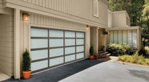 garage door style Vista-1-Honeysuckle